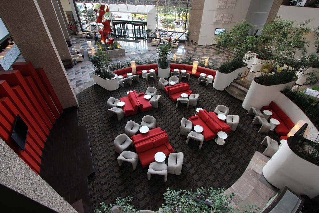 Radisson Paraiso Hotel Mexiko-Stadt Exterior foto The lobby of the Renaissance Hotel