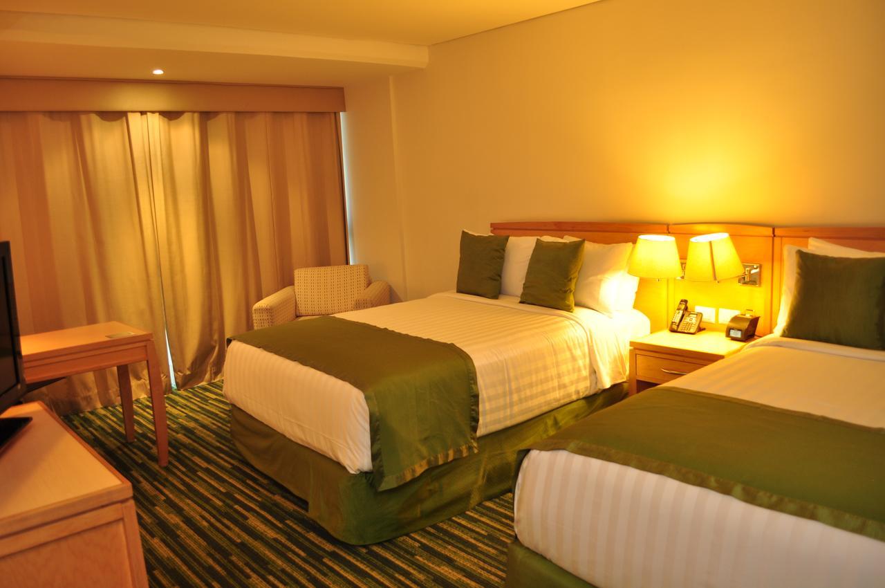 Radisson Paraiso Hotel Mexiko-Stadt Exterior foto A room at the hotel