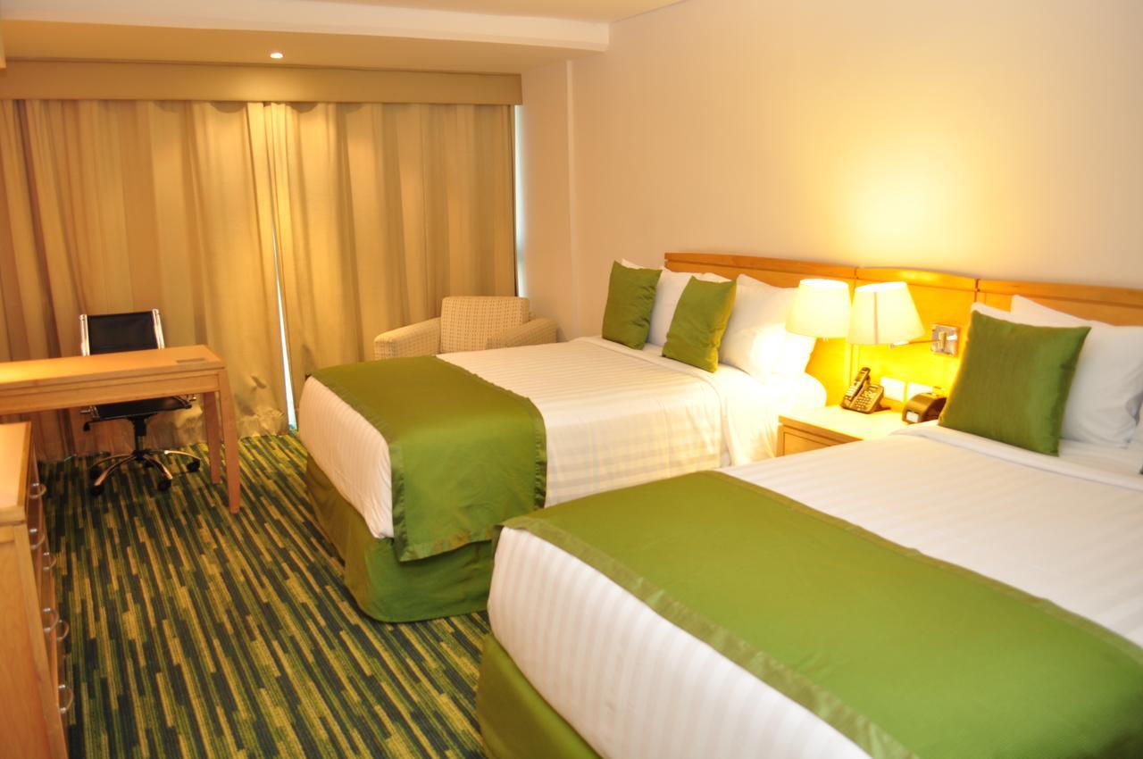 Radisson Paraiso Hotel Mexiko-Stadt Exterior foto A room at the hotel